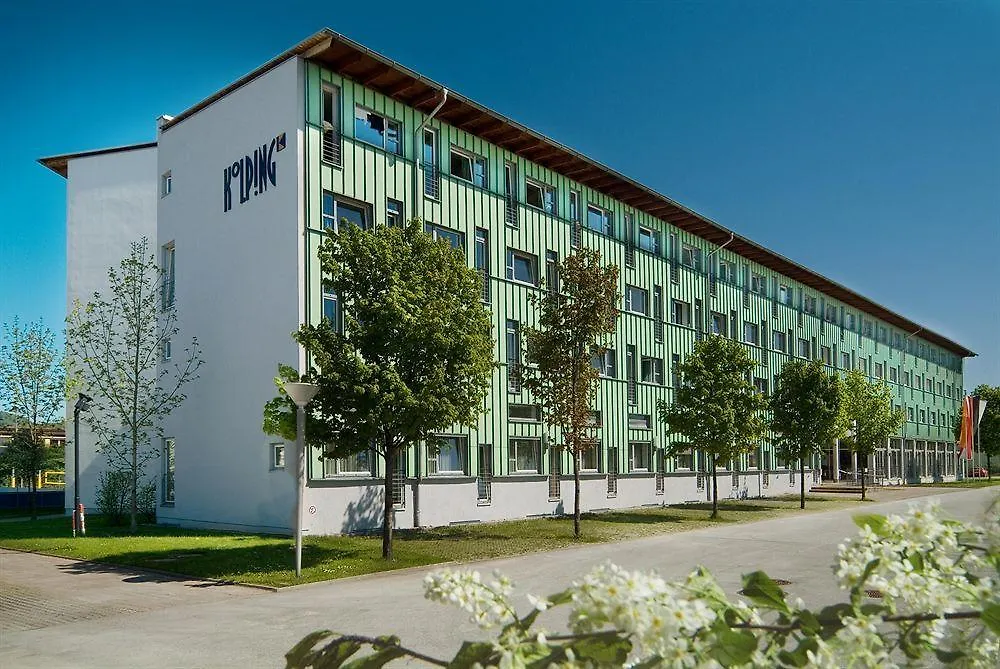 Kolpinghaus Salzburg - Sommerhostel Vandrerhjem