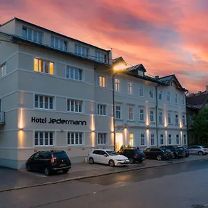 Hotel Jedermann Boutiquehotel Mit Stadtgarten, Solnohrad